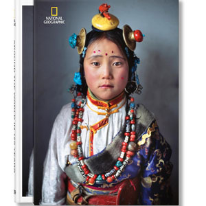 National Geographic : Around the World in 125 Years